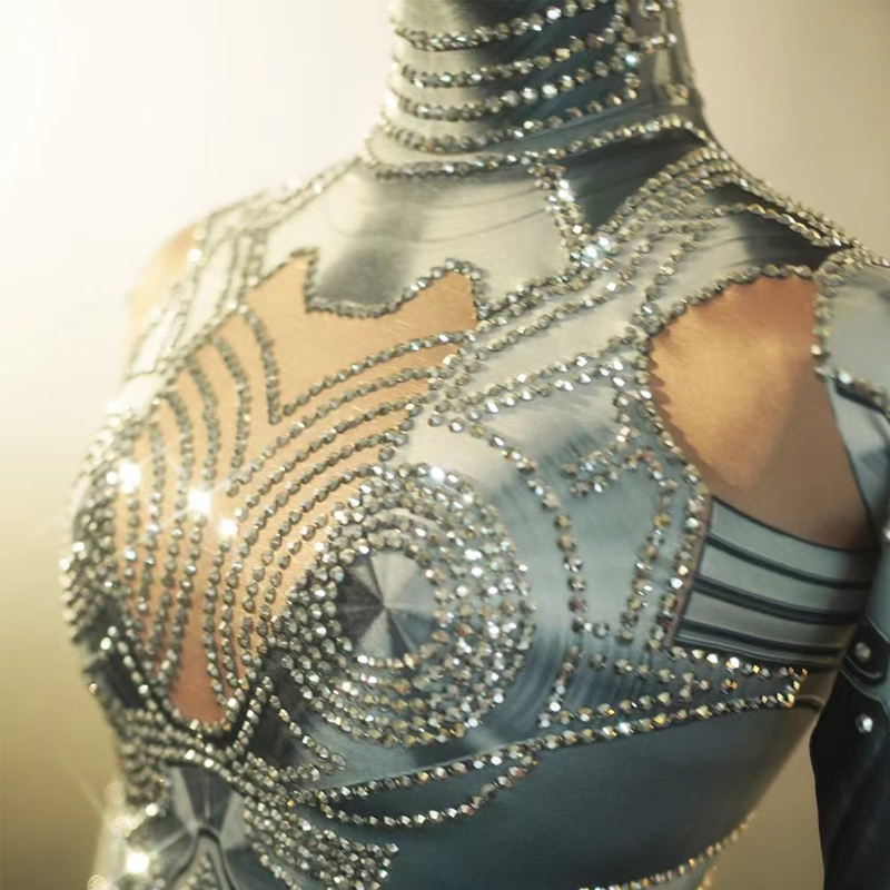 Tech Style Stretch Rhinestones - Tech Queen recension och pris